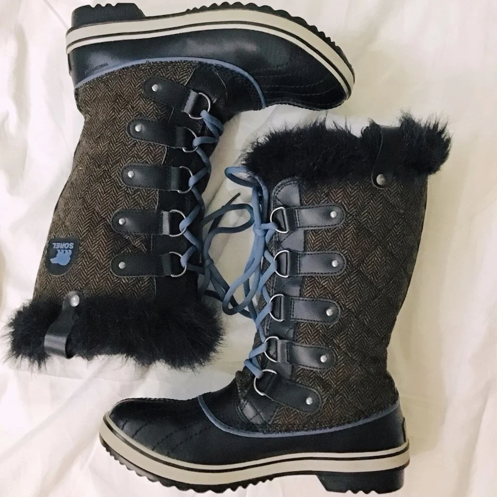 Sorel Tofino Brown Herringbone Snow Boots
